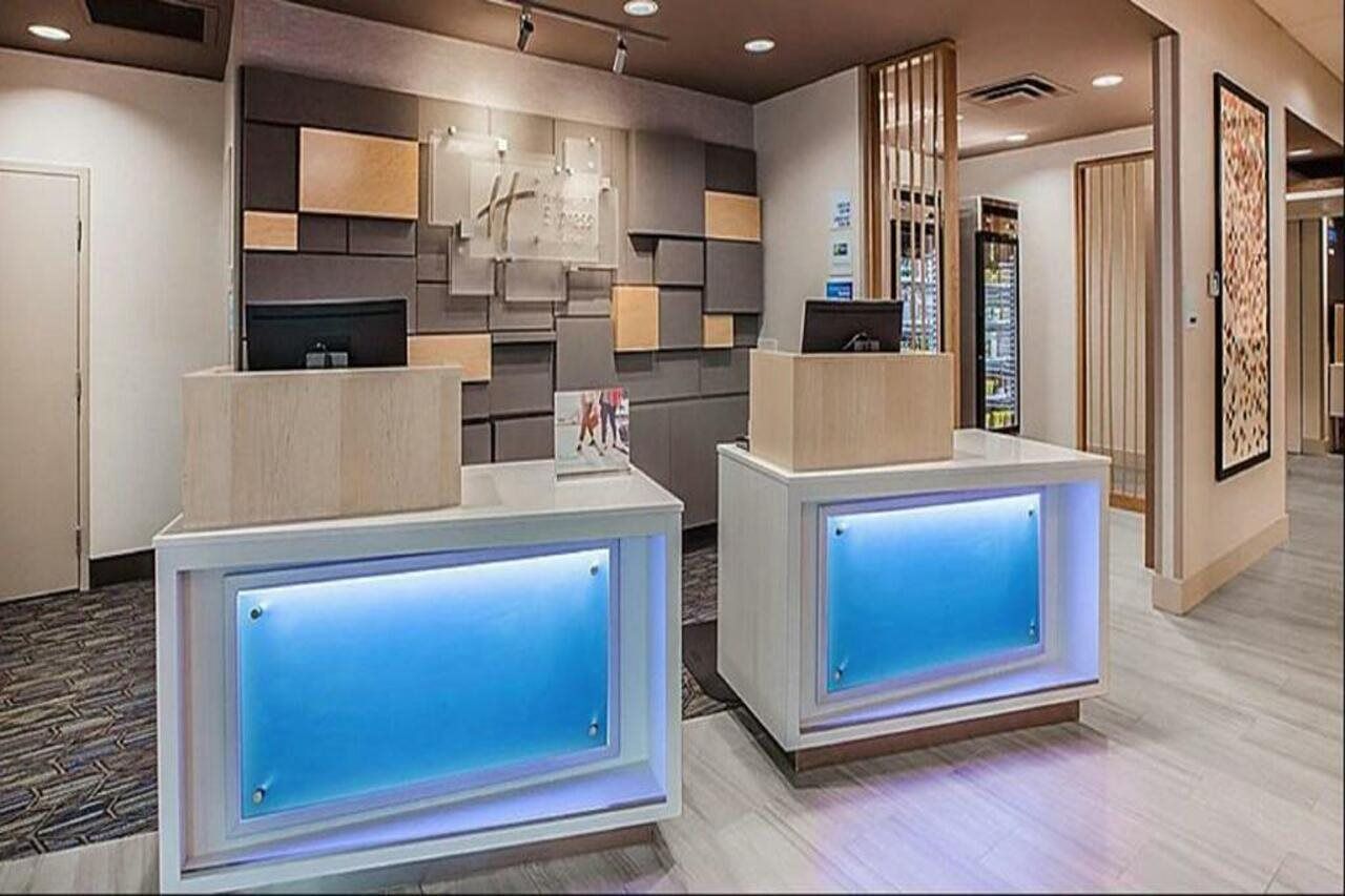Holiday Inn Express And Suites Liberal Zewnętrze zdjęcie